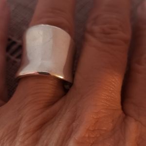 James Avery Retired ¾" Wide Open-Shank Saddle Ring